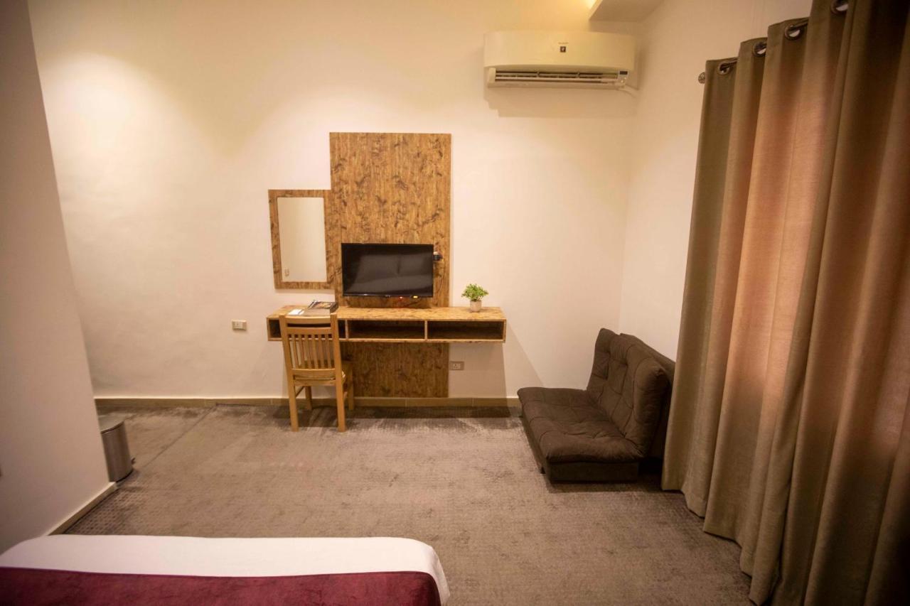 G N G Valencia Hotel カイロ エクステリア 写真