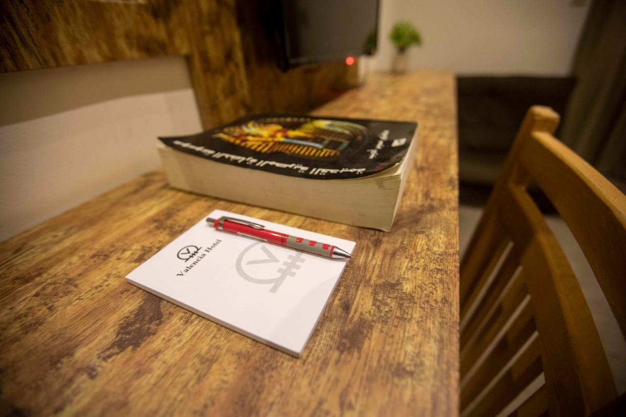 G N G Valencia Hotel カイロ エクステリア 写真